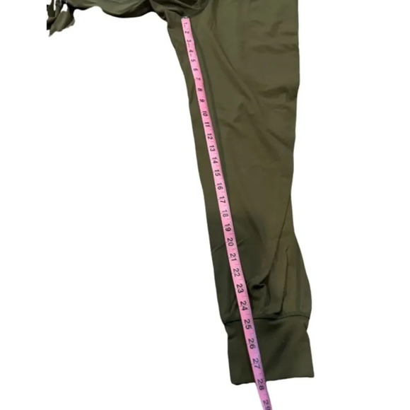 EUC Colorfulkoala khaki Green athletic jogger medium - Picture 7 of 7